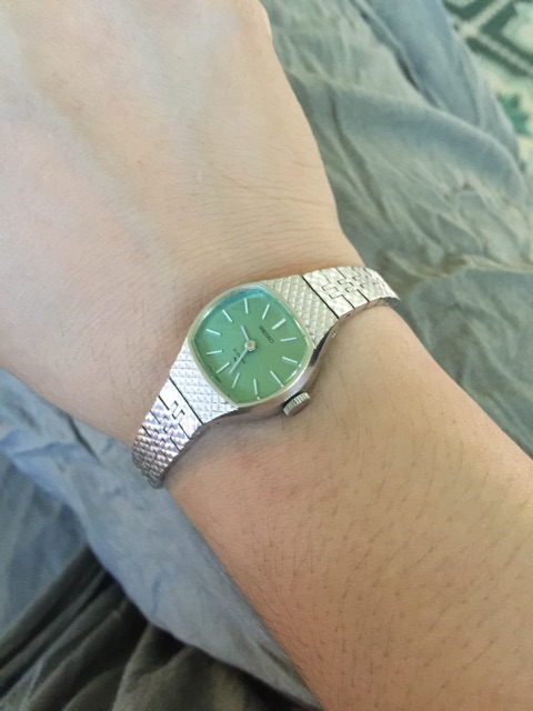 Đồng hồ nữ vintage hiệu citizen của Japan