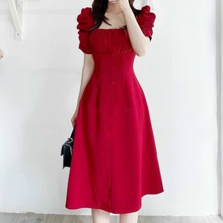 Đầm cổ vuông đỏ trắng nude