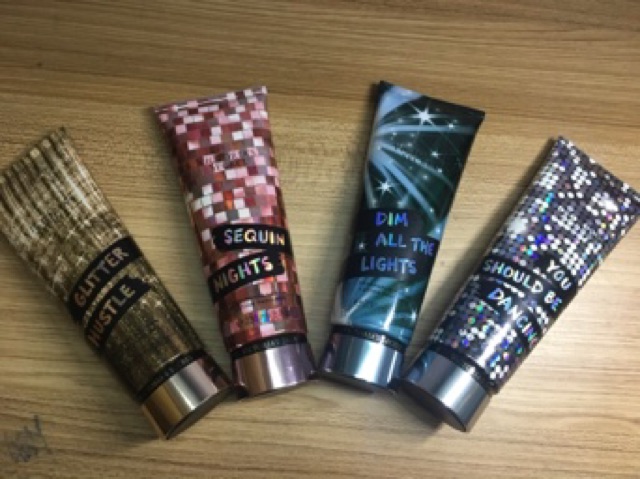 Lotion dưỡng thể Victoria Secret | BigBuy360 - bigbuy360.vn