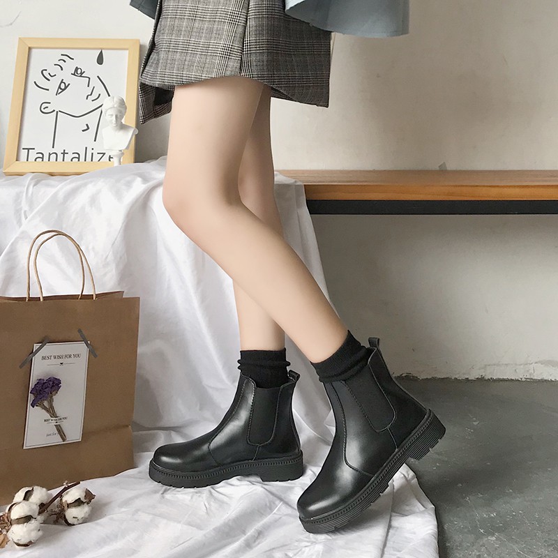 Boots cao cổ nữ Meimei T8.32 Giày bốt phong cách ulzzang kiểu dáng Chelsea boot chất liệu da PU | WebRaoVat - webraovat.net.vn