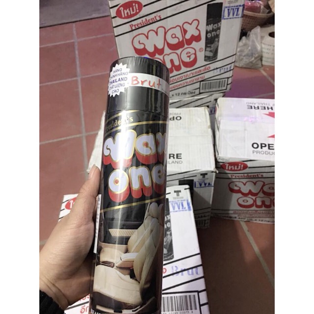 Xịt Bóng Và Vệ Sinh Đồ Da/ Gỗ Wax One Thái Lan 450ml