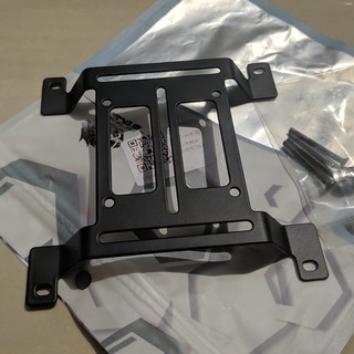 Gông / Giá Đỡ tank bắt vào fan 12cm tản nhiệt nước custom