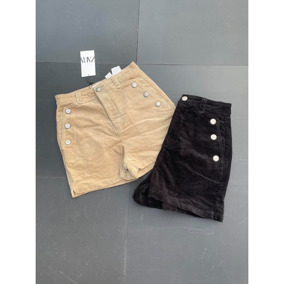 Quần short nhung cho mùa Thu Đông cực đẹp, hàng dư xịn nên form chuẩn