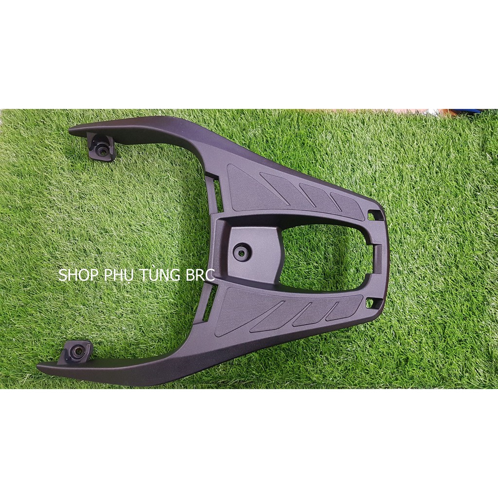 Tay dắt  xe SH 2020 trở lên mang phong cách SH 300i  .