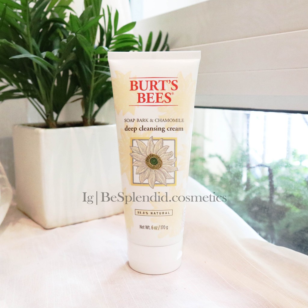 BURT'S BEES - Sữa rửa mặt sáng da Soap Bark & Chamomile