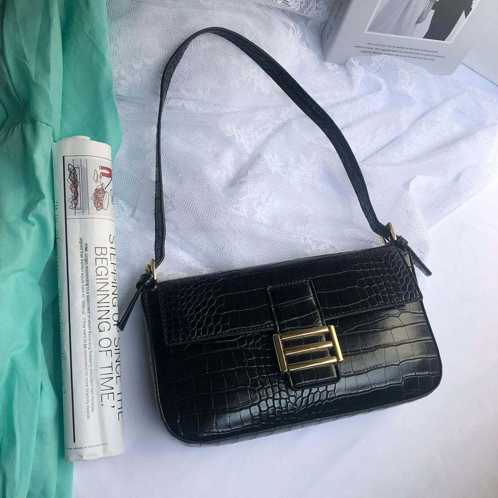 Túi kẹp nách giả da cá sấu phối khóa kim loại thời trang cho nữ