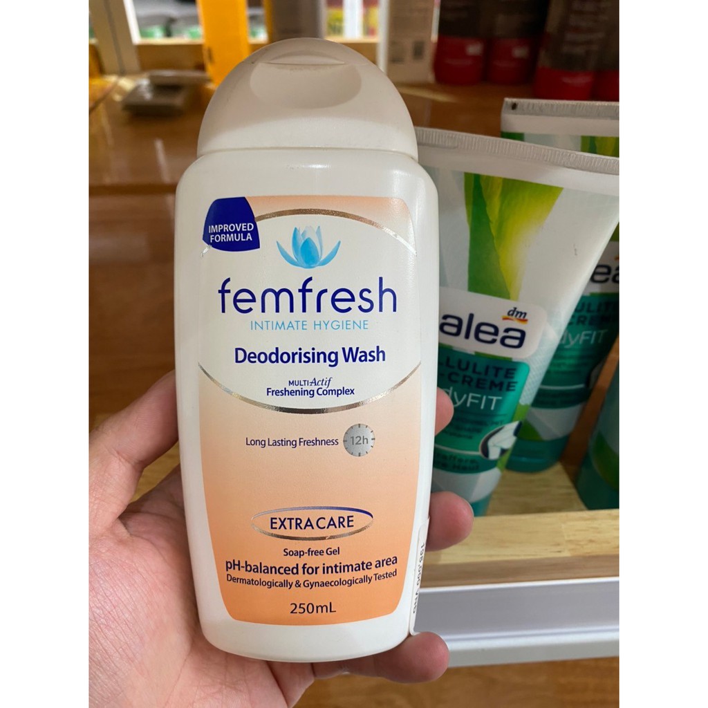 Dung dịch vệ sinh phụ nữ Femfresh Deodorising Wash của Úc