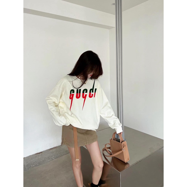 (HCM) ÁO NỈ CỔ TRÒN - FORM RỘNG - LOGGO THƯƠNG HIỆU , SIÊU XỊN - HOTTREND PHONG CÁCH HÀN QUỐC CHO CÁC CHỊ EM KME FASHION