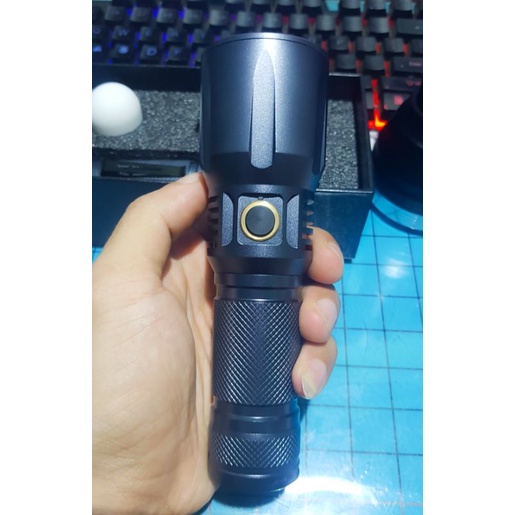 Đèn pin Roxane X6 chip xhp50.2 quang thông 3800 lumen sáng mạnh đẹp sơn titan xám cổng sạc type -C