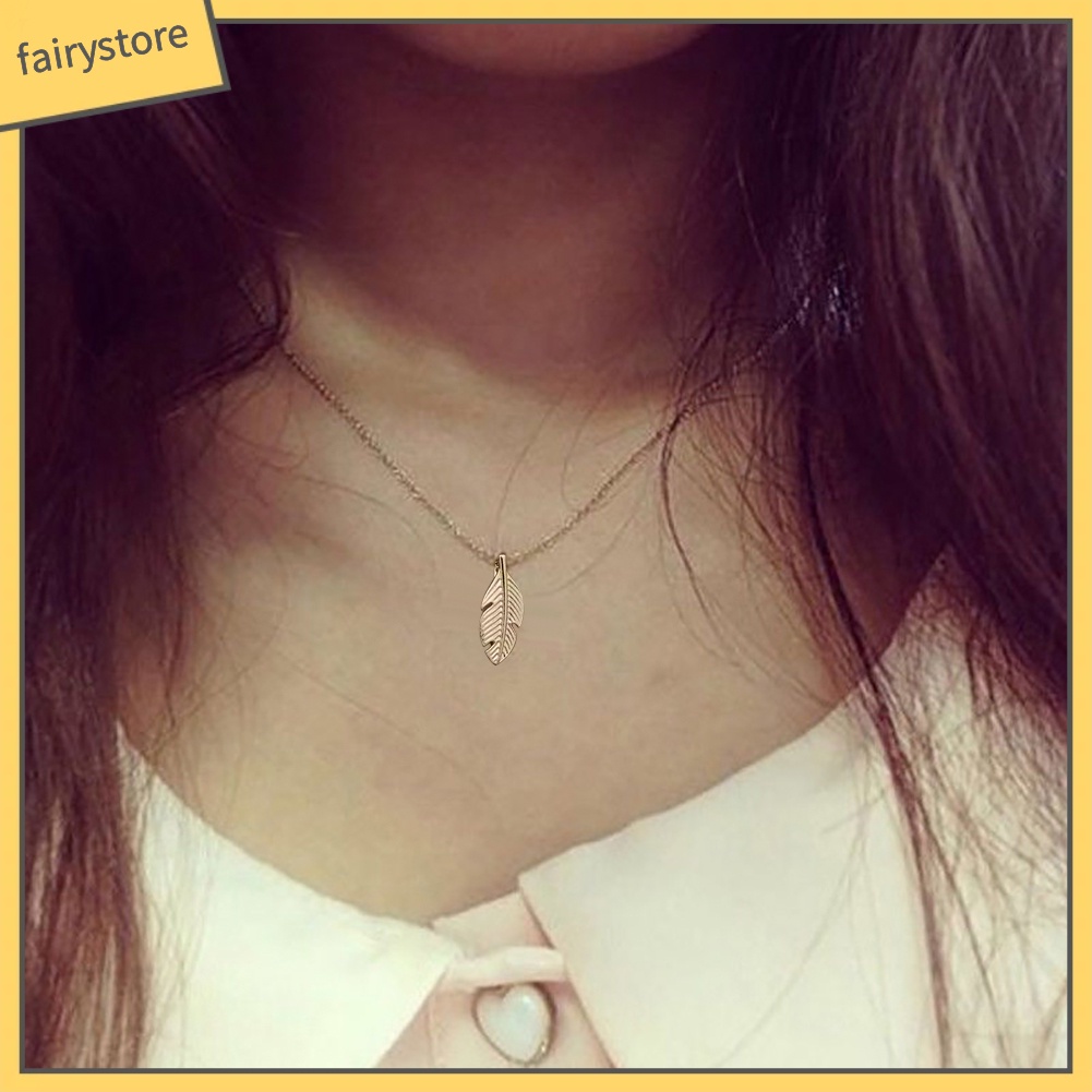 Vòng cổ kim loại mặt lá / la bàn thời trang cho nữ