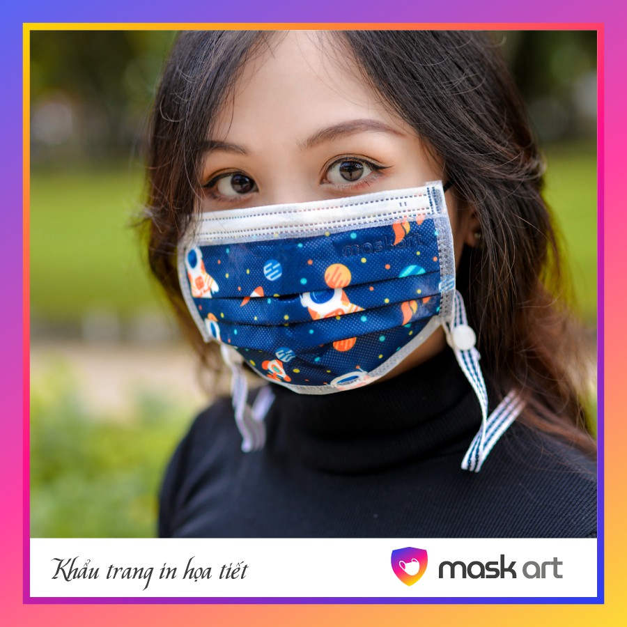 Set 10 cái khẩu trang 4 lớp MASKART in họa tiết phi hanh gia