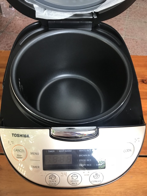 Nồi cơm điện tử Toshiba RC-18DR1NMY | BigBuy360 - bigbuy360.vn