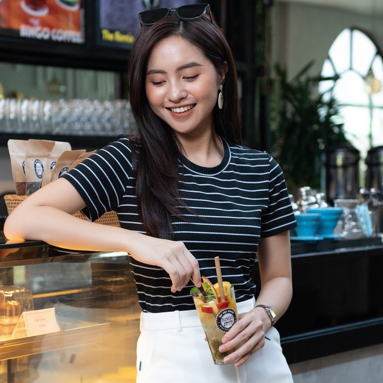 Áo Thun Nữ Đẹp Sọc Ngang Đơn Giản SXA01-024.royal.shop99 | BigBuy360 - bigbuy360.vn