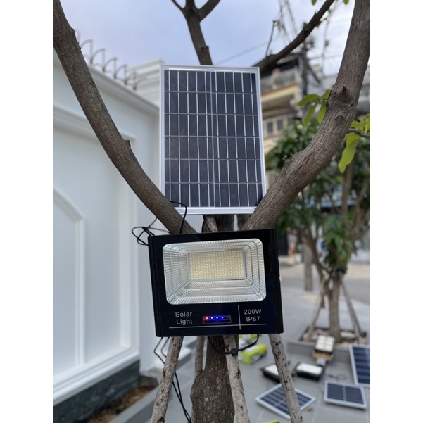 ĐÈN PHA NĂNG LƯỢNG 60W , 100W  BẢO HÀNH 12 THÁNG
