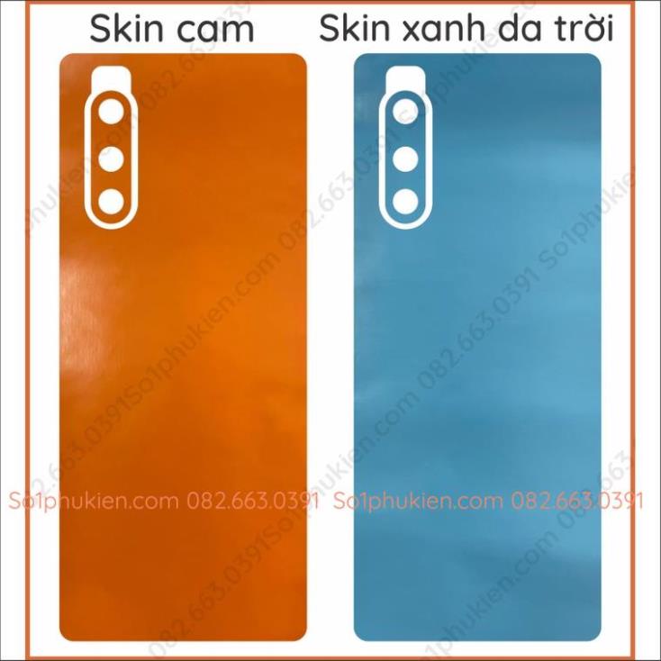 Miếng dán mặt lưng kèm cam skin carbon Sony Xperia 5 / 5+  / 5 II  / 5 III