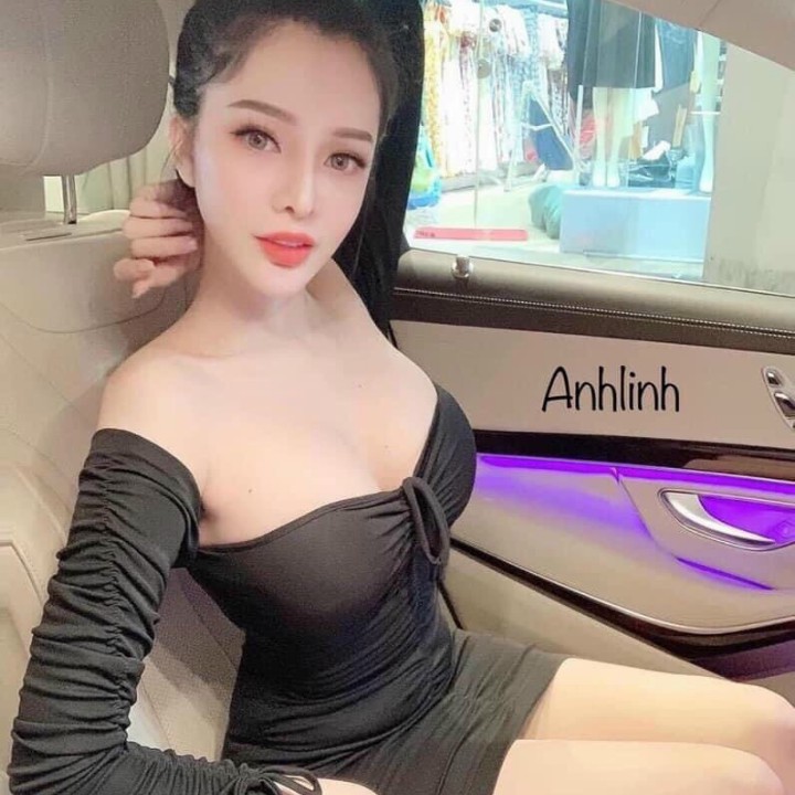 Đầm body thun borip tay dài trễ vai