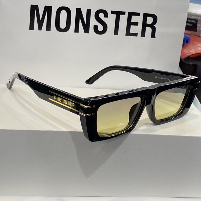 Kính mát nam nữ DIOR 2 màu đen trắng,kiểu dáng unisex,phong cách Italy hiện đại,trẻ trung.Chống UV400