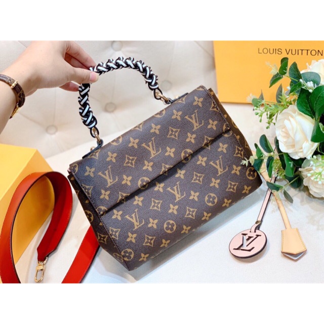 Lv clunny hot