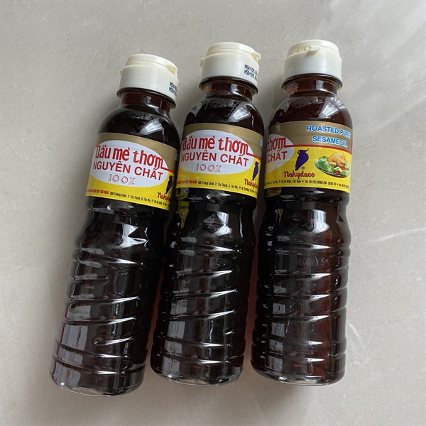 Dầu mè Con Két Nakydaco 250ml