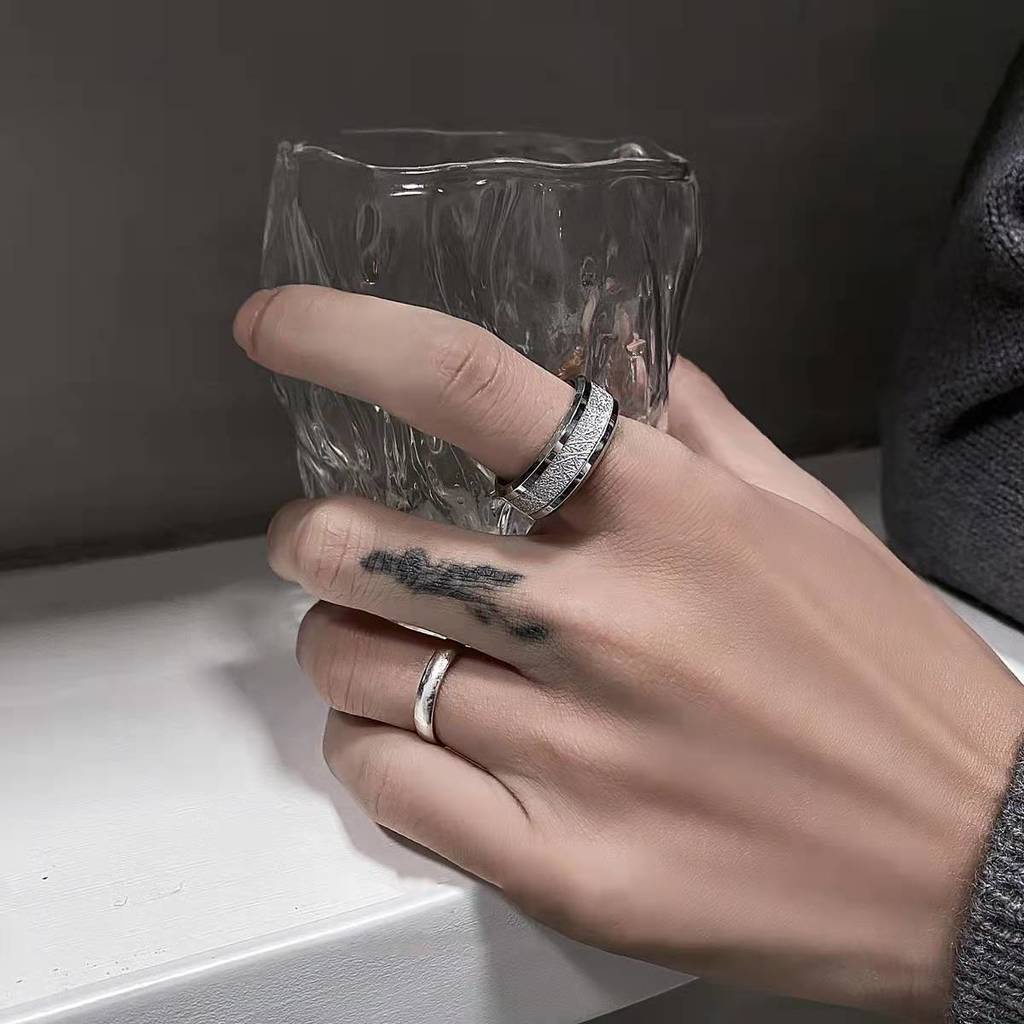 Nhẫn Thép Titan Thiết Kế Đơn Giản Phong Cách hip hop Cho Nam Nữ