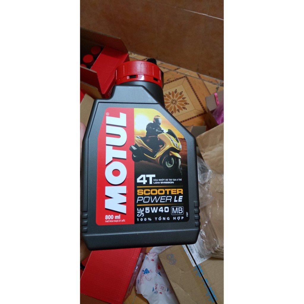 Nhớt Motul Scooter Power LE 800ml