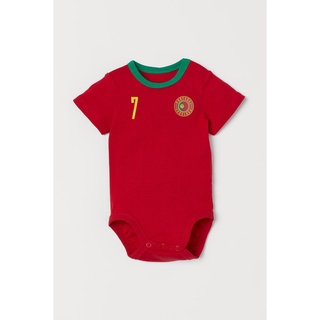 Áo body đỏ só 7 hm sz 18-24m
