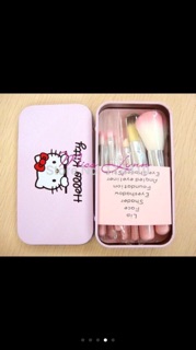 Bộ cọ trang điểm Hello Kitty 7 cây