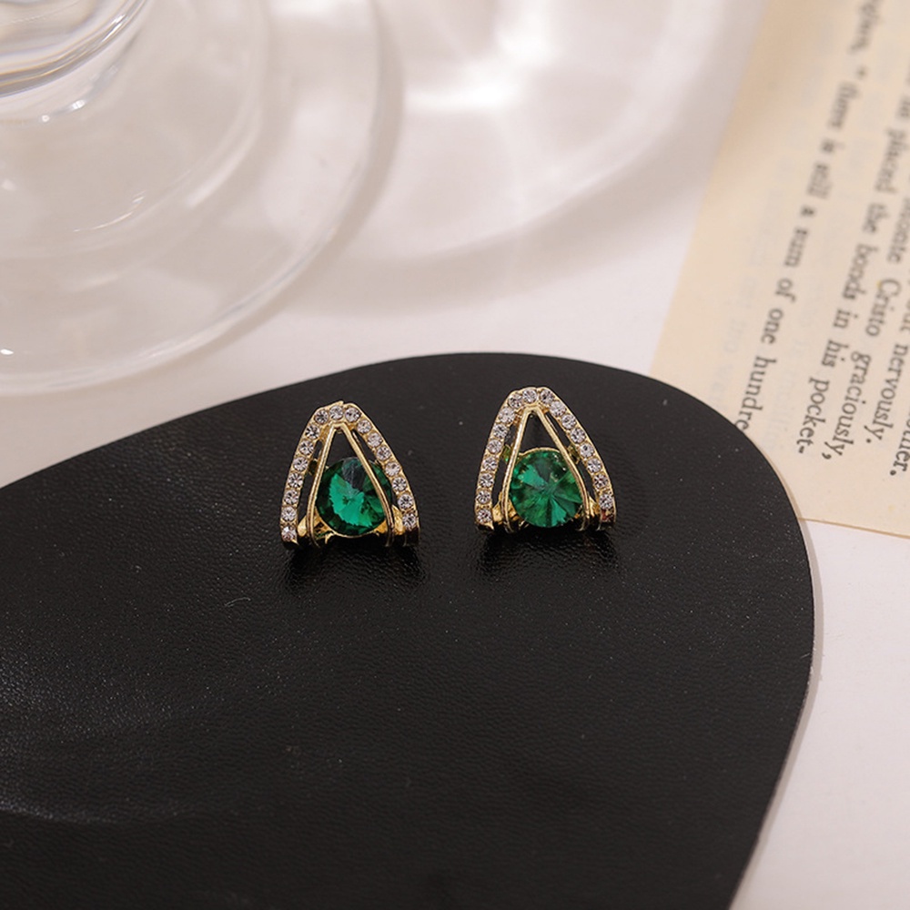 Đôi Khuyên Tai Hình Trái Tim Đính Ngọc Lục Bảo Thanh Lịch Cho Nữ