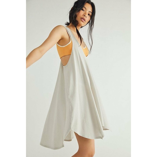 Áo yếm nữ form dài dáng rộng oversize