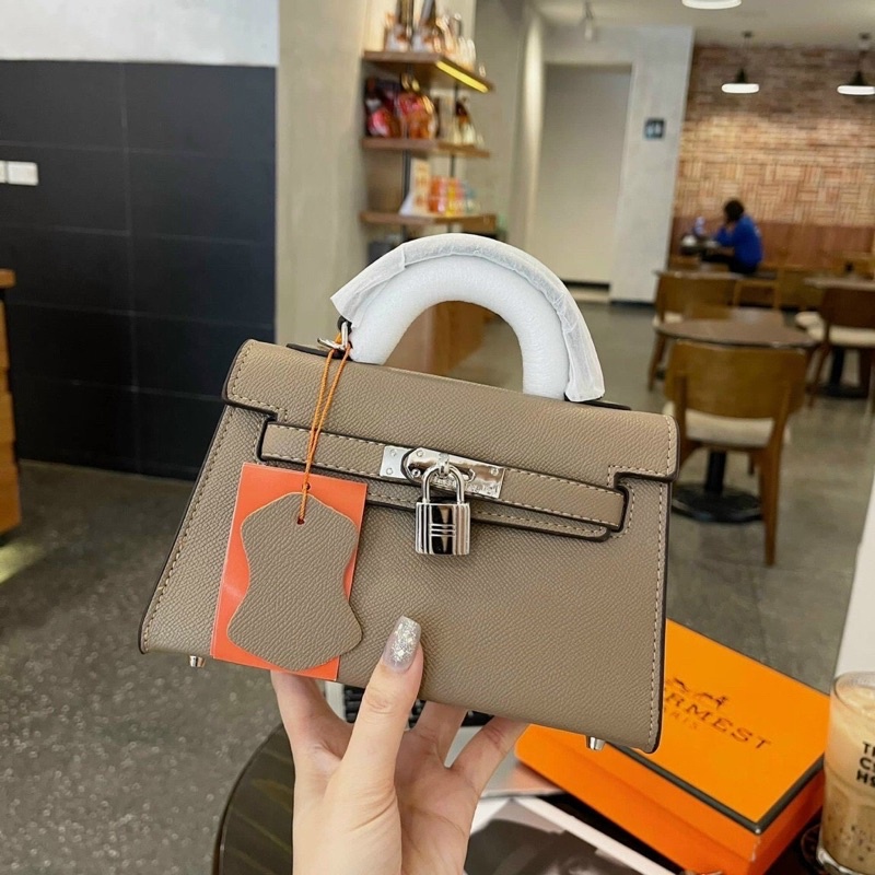 Túi xách nữ, túi đeo cheo có quay xách mini size 19 da gạo siêu xinh fullbox