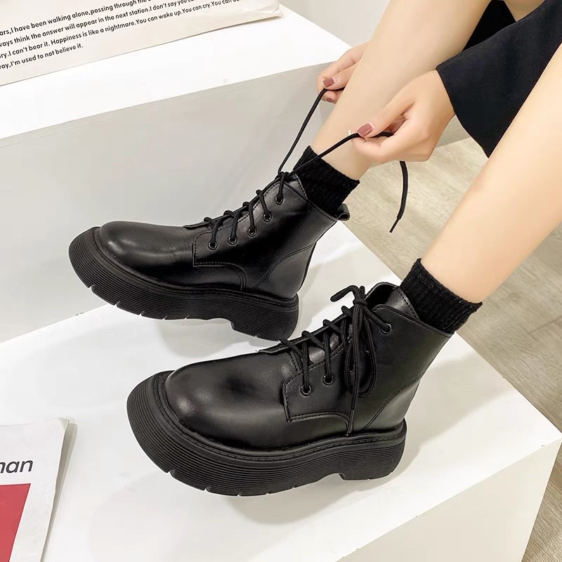 boots nữ cao cổ thời trang đế bánh mì phong cách ulzzang về hàng. ms: BỐT ĐẾ BÁNH MÌ | BigBuy360 - bigbuy360.vn