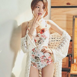 Monokini siêu sang chảnh