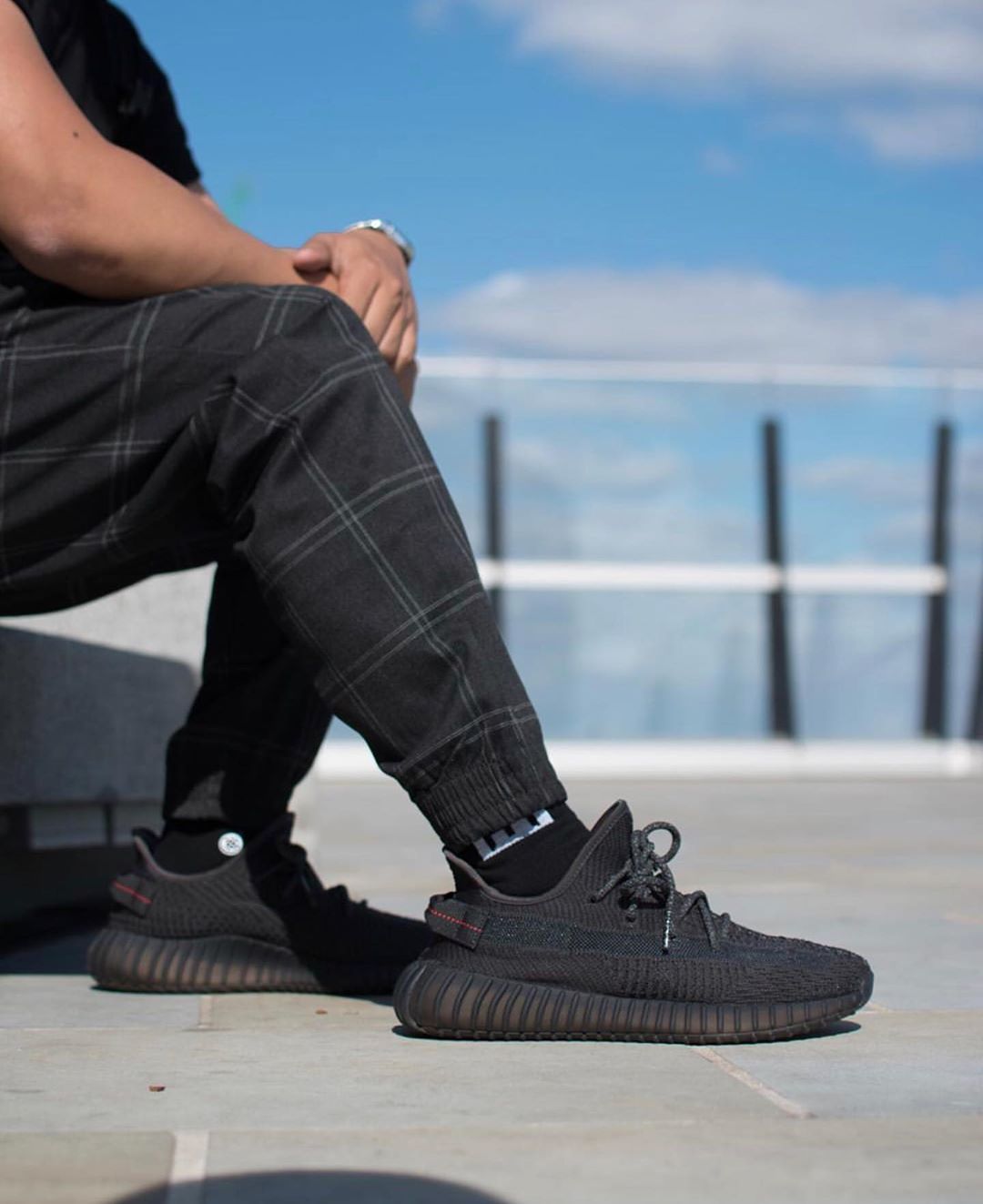 (FREESHIP+FULLBOX)  Giày thể thao Sneakers YZ 350 V2 STATIC black ĐEN Phản quang dây và gót cực đẹp cho cả nam và nữ