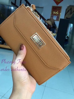 Ví Guess Cần Tay Authentic