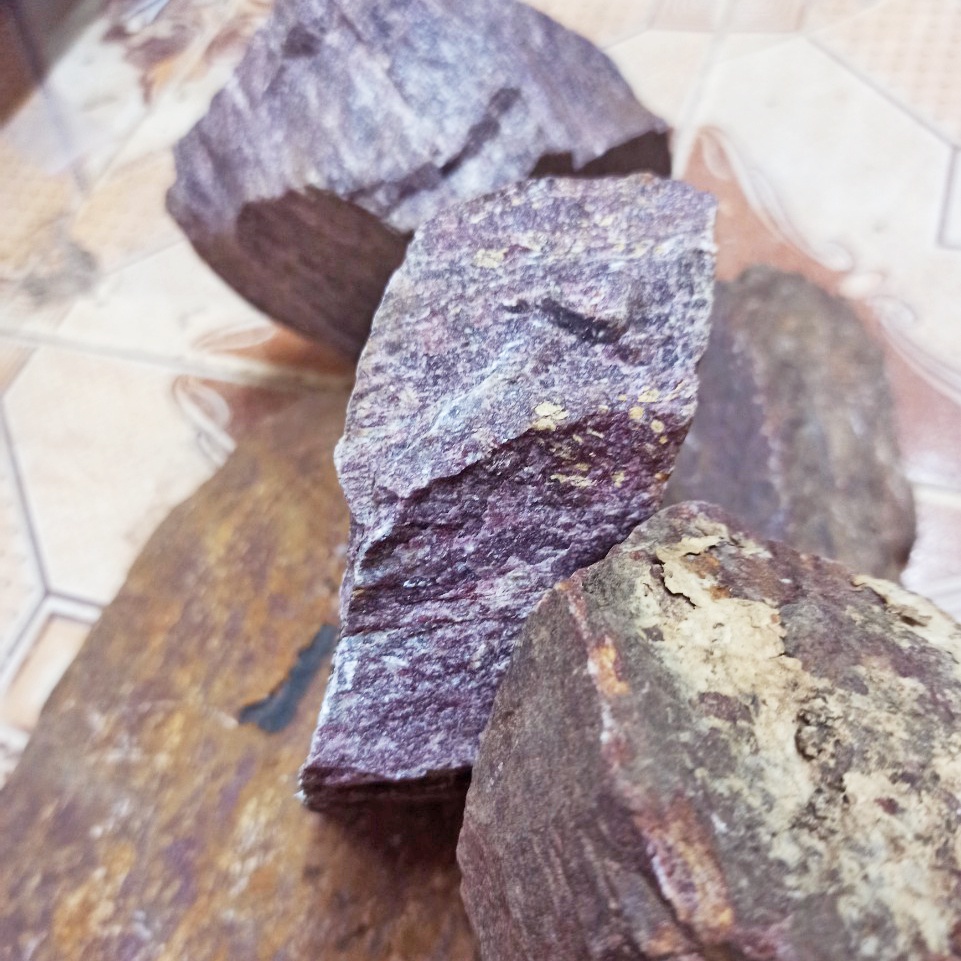 100Gr Đá Dâu Tây Hồng