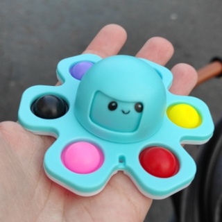 Con Quay Đồ Chơi Fidget Spinner GiúP GiảM Stress