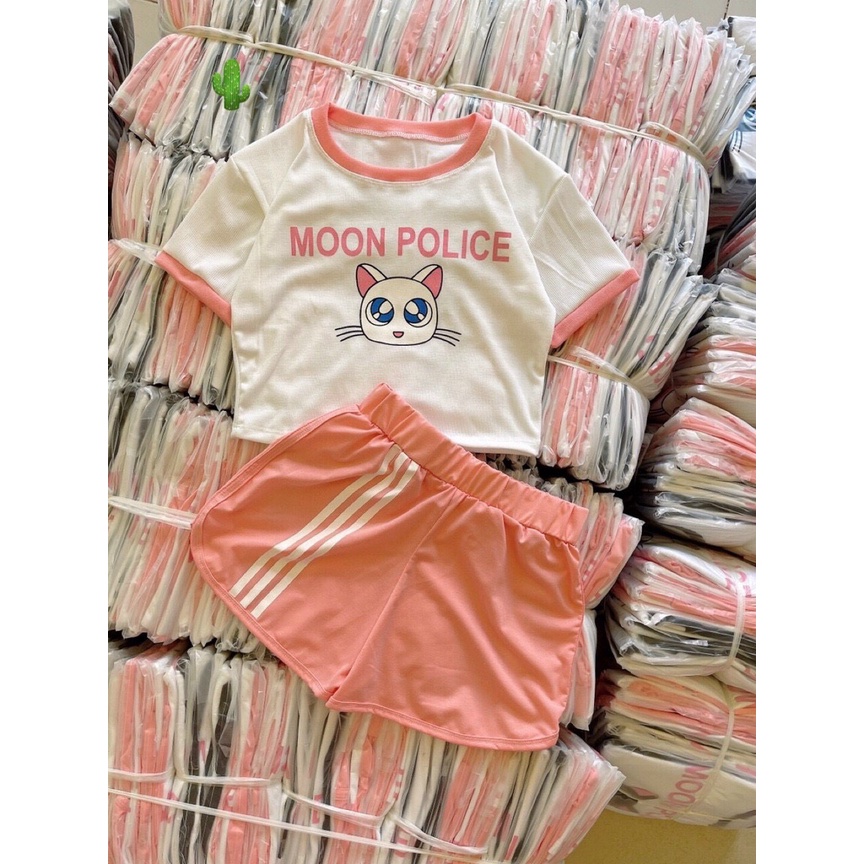 Sét bộ áo croptop viền màu in hình mèo moon phối quần đùi 3 sọc cực hot , chất thun bozip mềm mịn