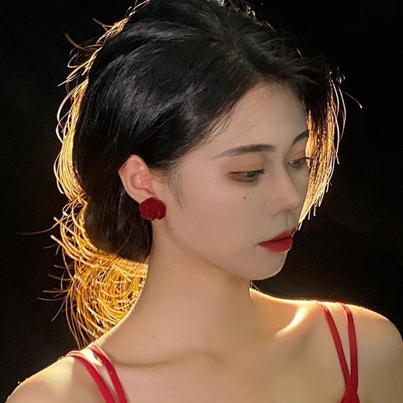 Bông tai hình hoa hồng thời trang cho nữ