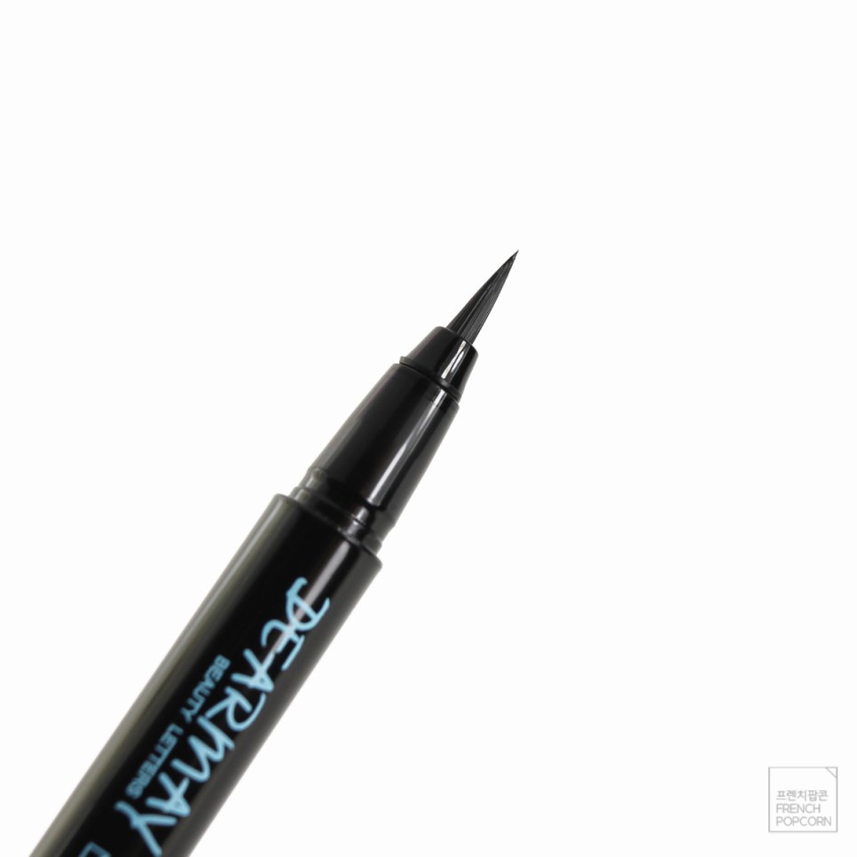 Bút Kẻ Mắt Dạ Dearmay Fixtay Brush Liner 0.5g