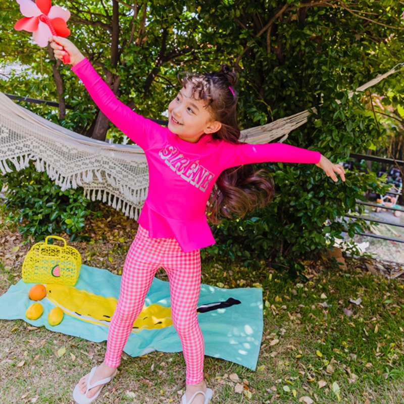 Đồ bơi áo liền quần tay dài chống tia UV cho bé