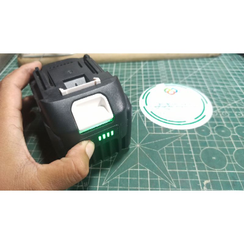 Pin makita 18V - 6Ah có báo pin