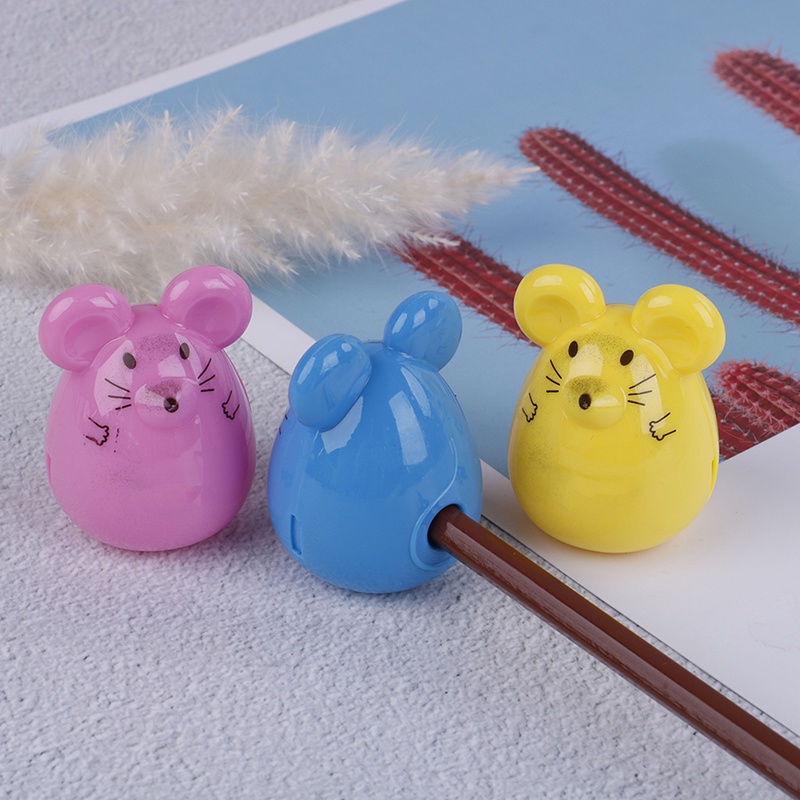 Finegoodwellgen 2pcs Kawaii lovely plastic mouse manual pencil sharpener stationery gift FGWG