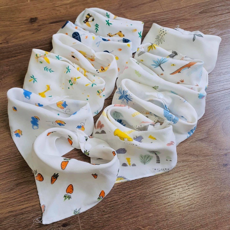 Shopnghebeo:Khăn xô quàng cổ bấm cúc, khăn xô tam giác cho bé, khăn ngoài trời