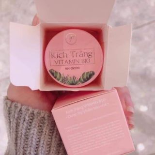 Kem kích trắng vitamin B10