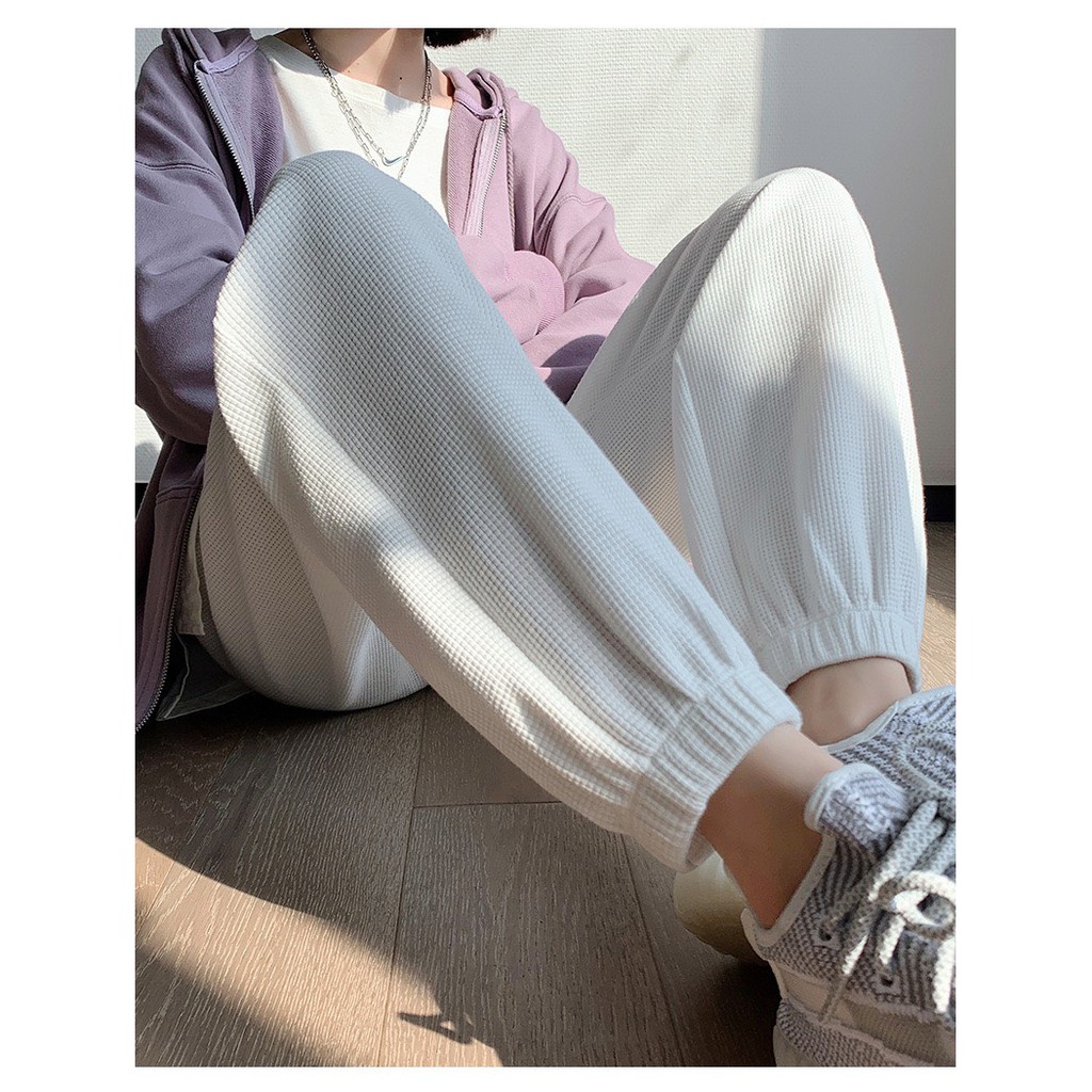 Quần Jogger Nữ Ống Rộng Vải Loại Xịn Chất Umi Dạng Tổ Ong Mặt Siêu Mát Hàng Đẹp May Kỹ Chun Ống_NN36TO