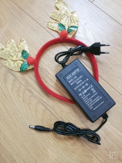 Sạc vòm ánh sáng và búa nóng lạnh