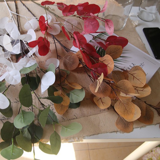 Cành lá táo loại to decor góc chụp màu trắng-xanh-nâu cam-hồng đỏ đẹp sinh động