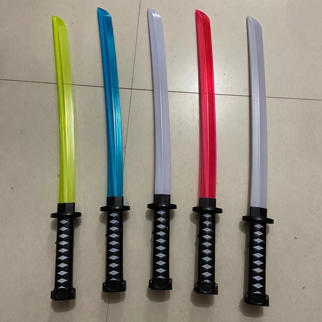 Đồ chơi phát sáng kiếm Katana có đèn có âm thanh dài 67 cm Tuệ Minh Kid's