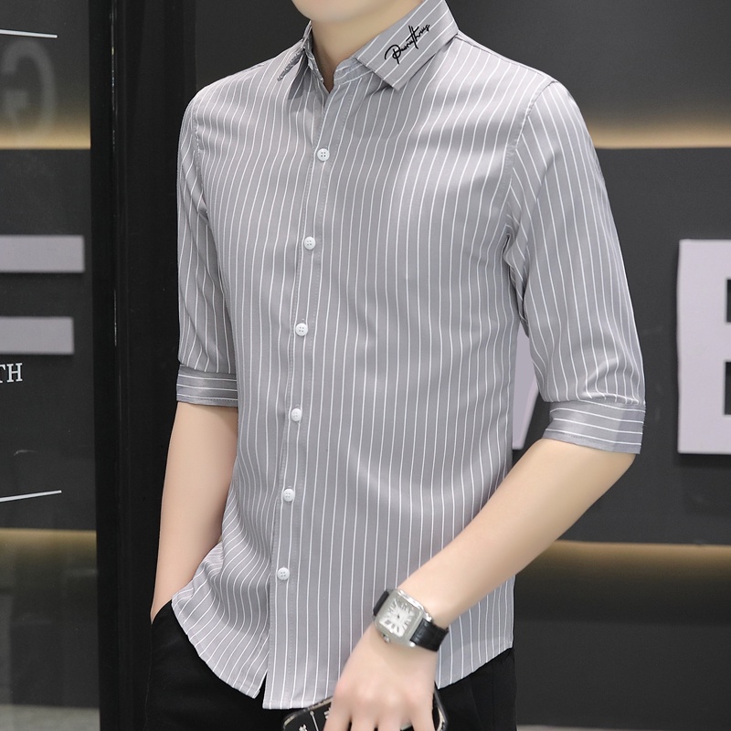 Áo Sơ Mi Nam Tay Lửng Họa Tiết Kẻ Sọc Phong Cách Doanh Nhân Thời Trang Mùa Hè 2022