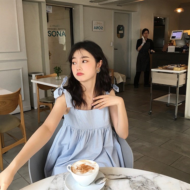 Set Áo Babydoll 2 Dây Buộc Nơ Caro Kẻ Xanh Kèm Quần Trắng Forgirl - SET ÁO 2S KẺ Xanh Xốp + Quần Sooc Đùi Trắng